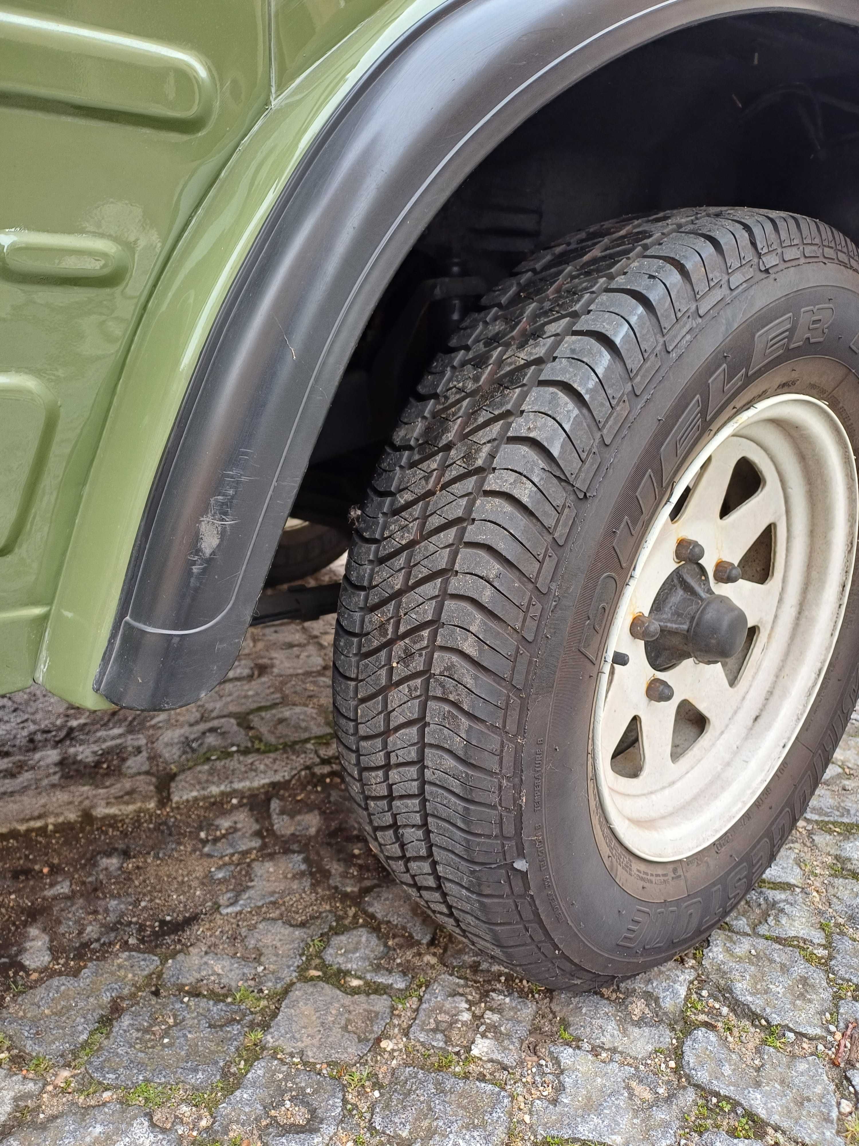 Suzuki LJ80 todo restaurado