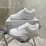 ButyDamskie NikeAirForce1White Trampki Low'07 Roz.40