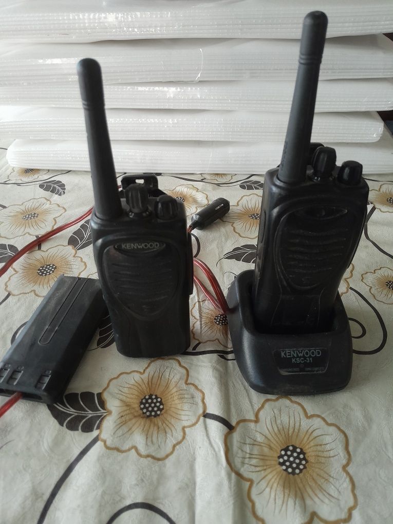 Продам рації Motorola