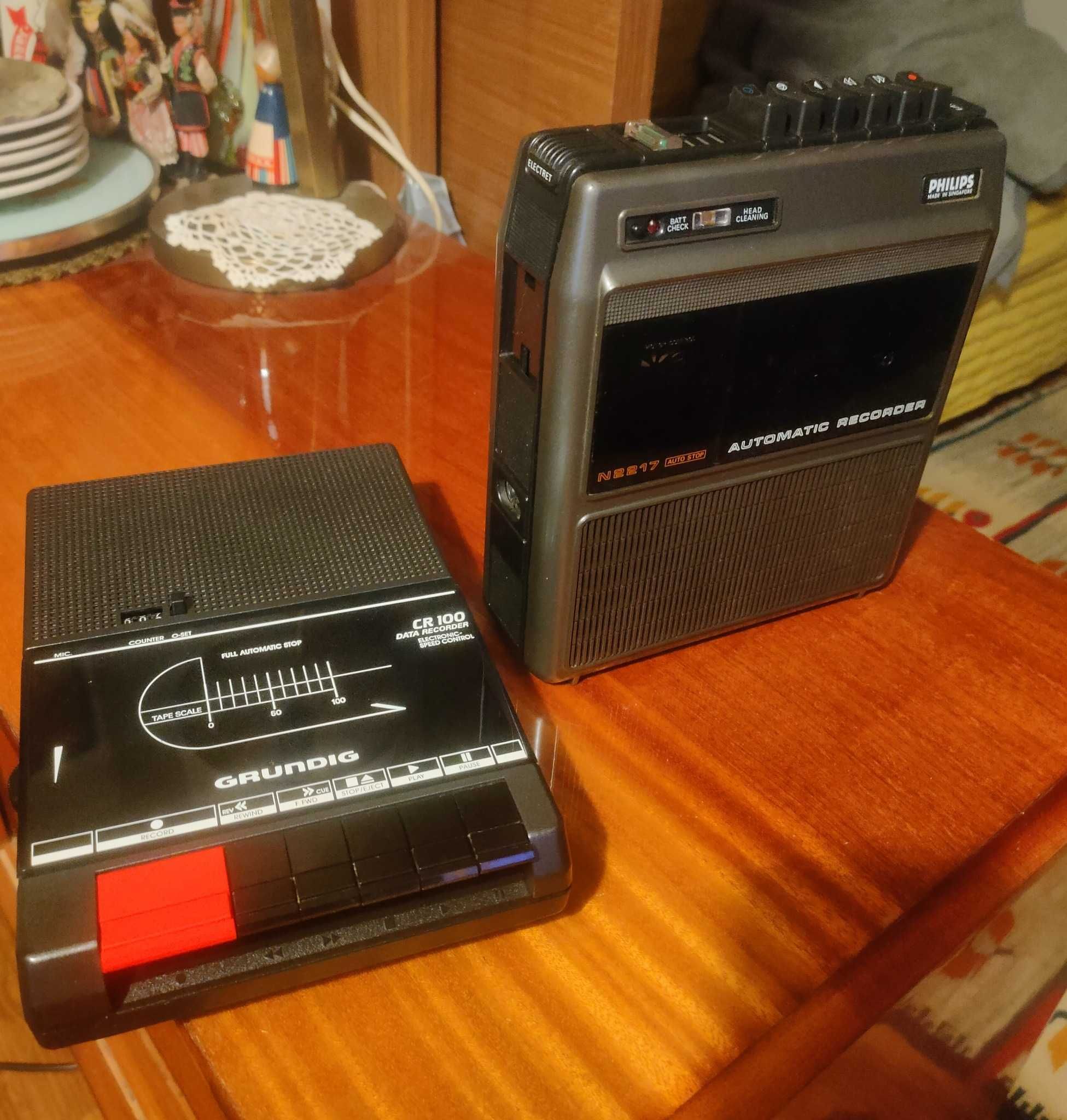 dwa magnetofony Philips N2217 i Grundig CR 100 sprawne
