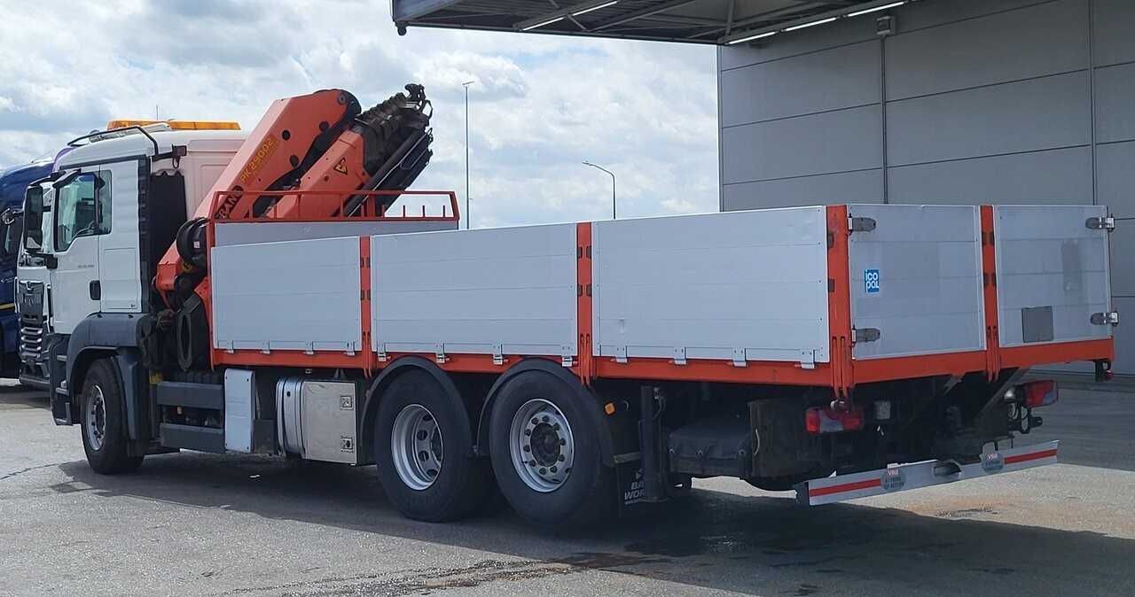 Бортовий MAN TGS 26.400 TGS 6X2 Palfinger PK29002 виліт стріли 18,9м