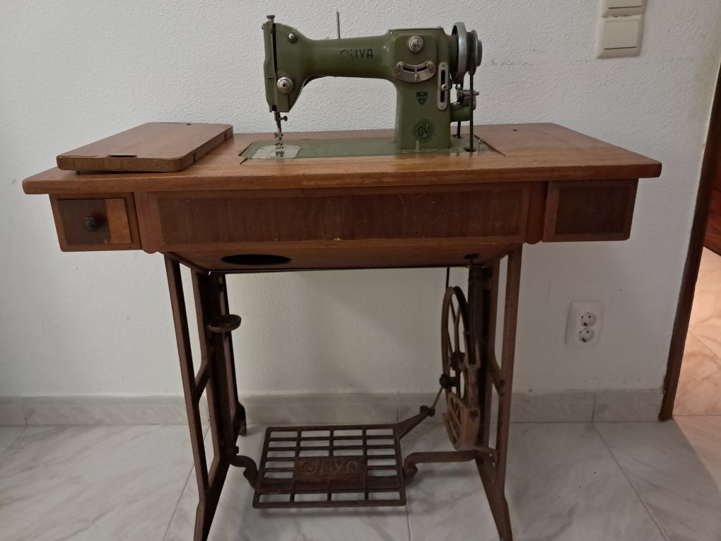 Vende se maquina de custura
