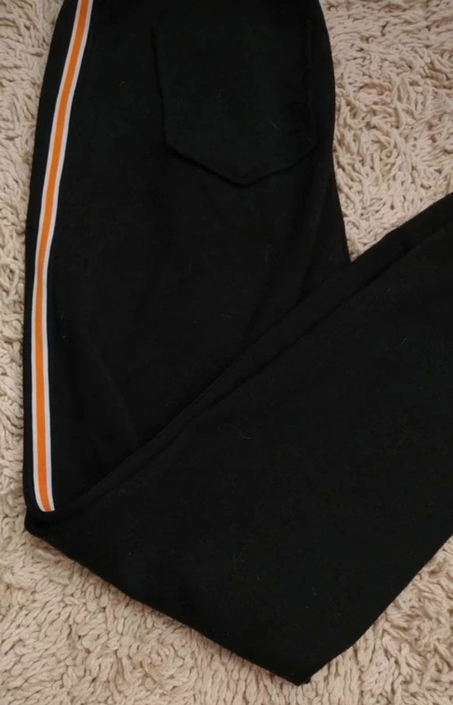 Czarne legginsy rozmiar M