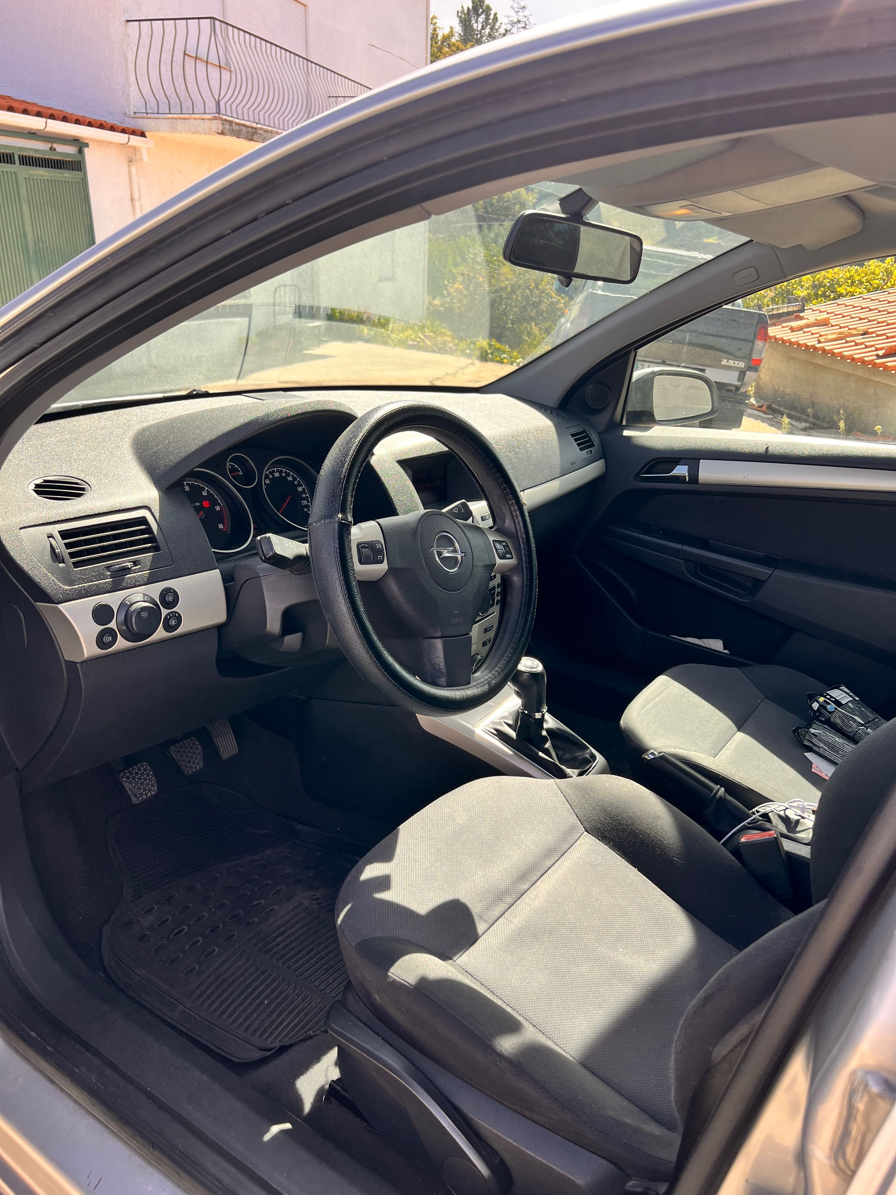 Opel Astra 2008, CDI