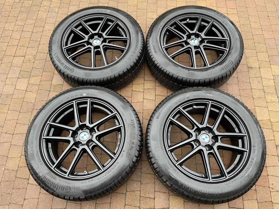 3698. Koła zimowe BMW X3 X4 czarne 5x112 ET22 225/60/18 2022r 8mm