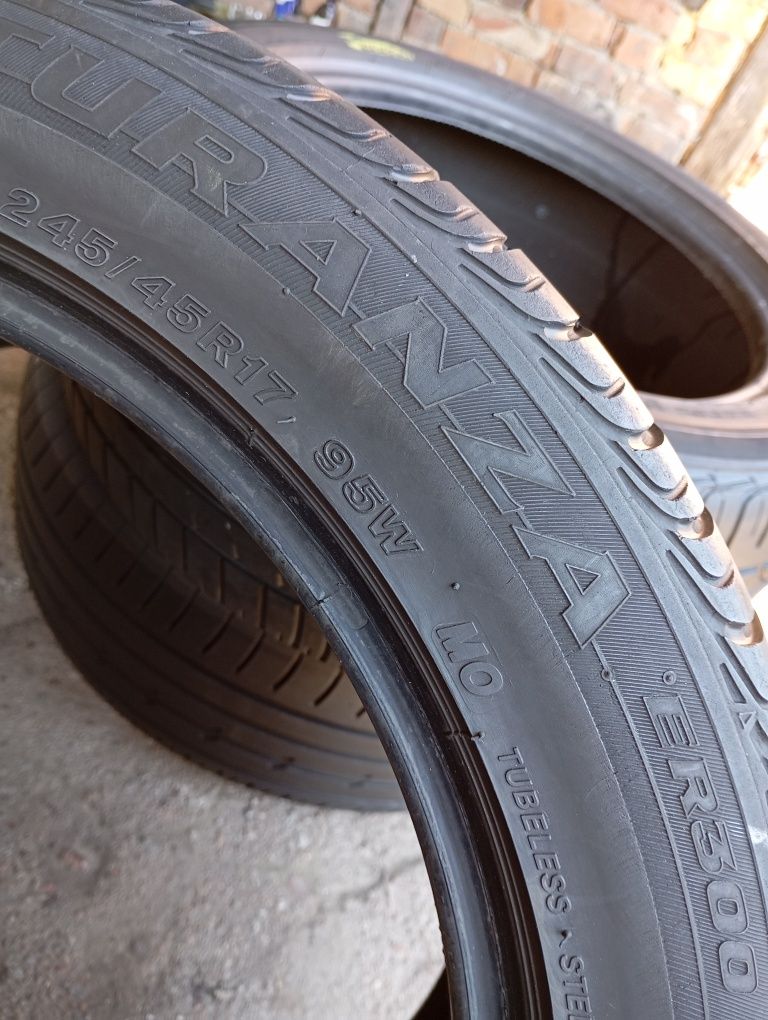 Шини 245 45 17 BRIDGESTONE tyramza літні пара 2 штуки супер стан