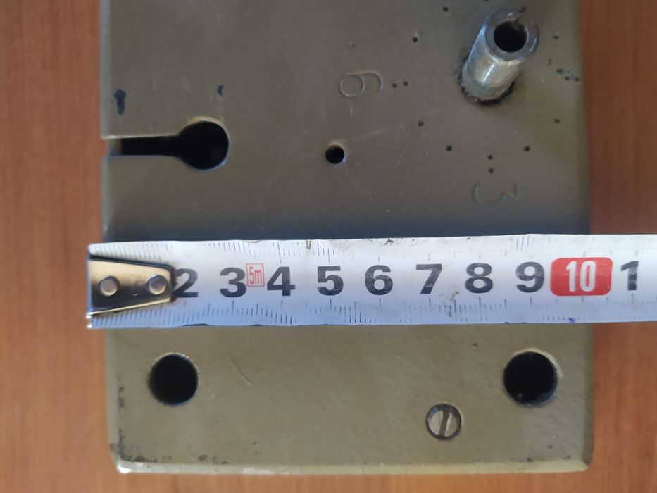 ЗАМОК З КОДОВИМ відкриванням для металевих дверей