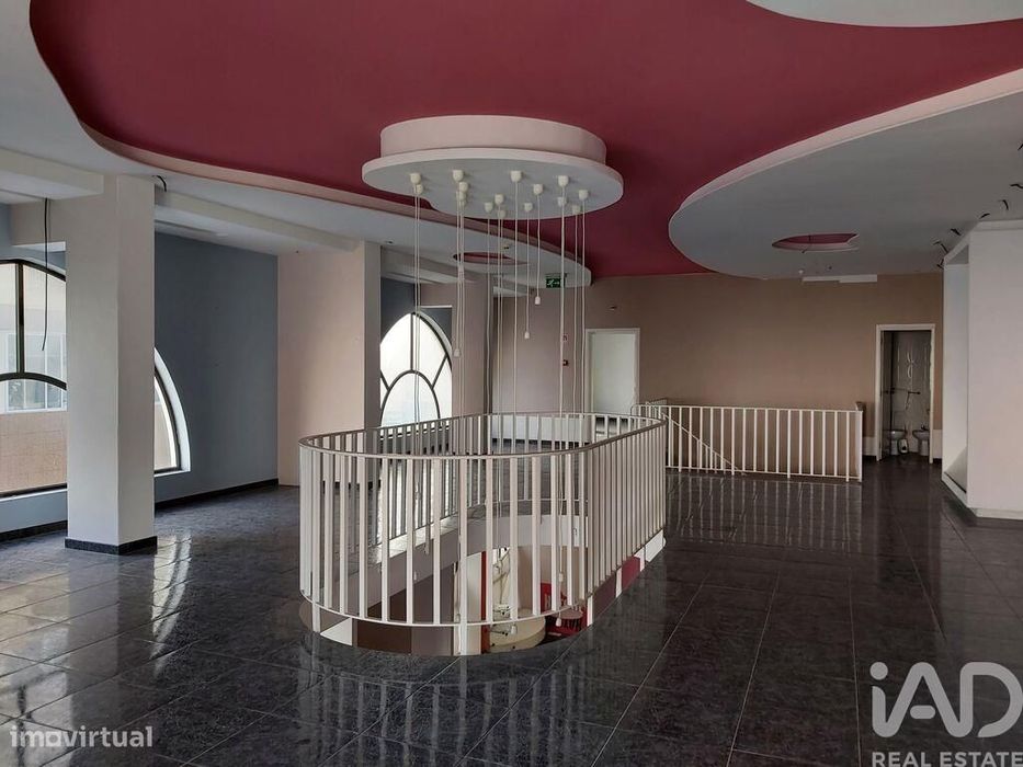 Loja / Estabelecimento Comercial em Portimão de 222,00 m2