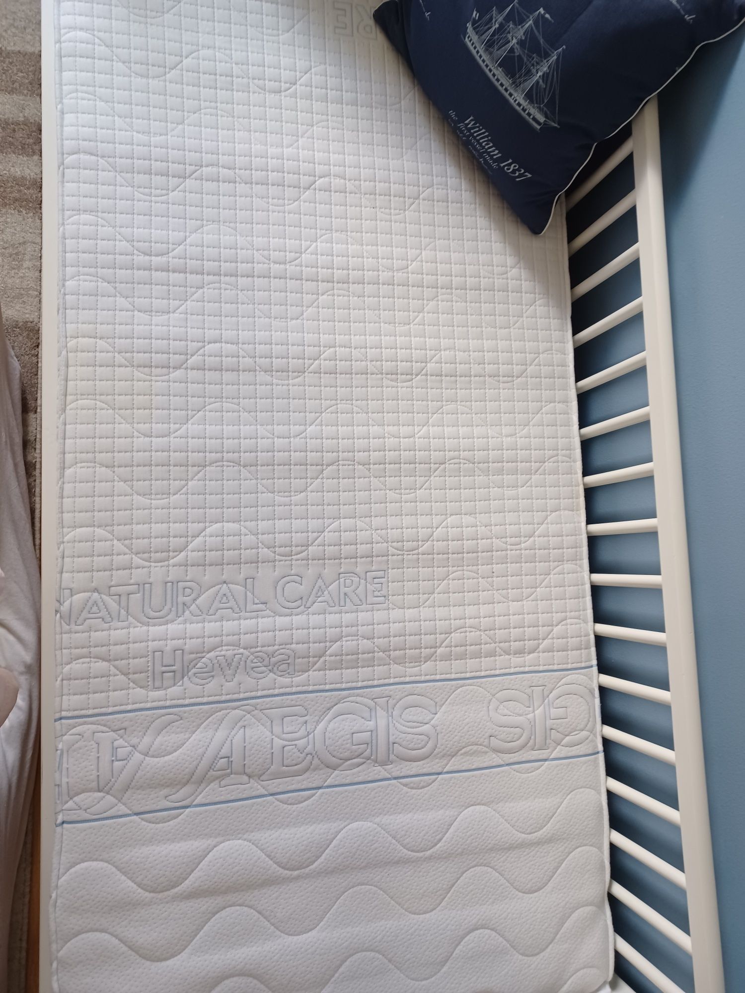 Łóżko dla dziecka Ikea- Gulliver z materacem Duo Activia Hevea
