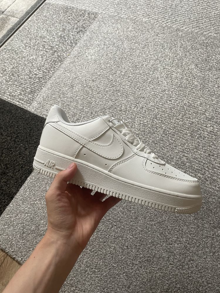 Sniezne buty nike biel