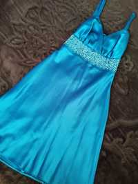 Niebieska sukienka rozmiar 36 wiązana na plecach