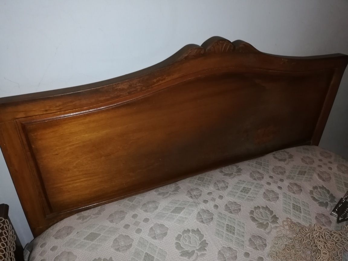 Mobília de quarto antiga