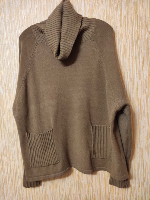 теплий жіночий світер светр оверсайз з високою горловиною р.52-54/xl