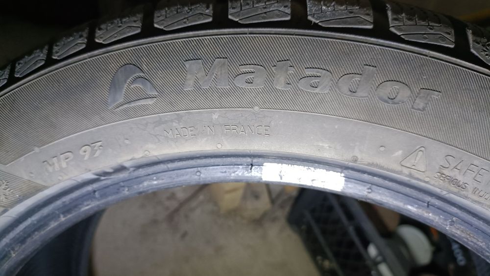 matador nordicca 215/50 r17 рік приблизно кінець 21
