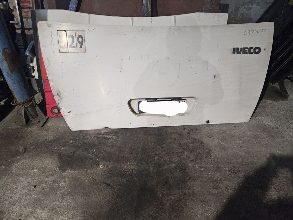 Klapa silnika iveco crossway