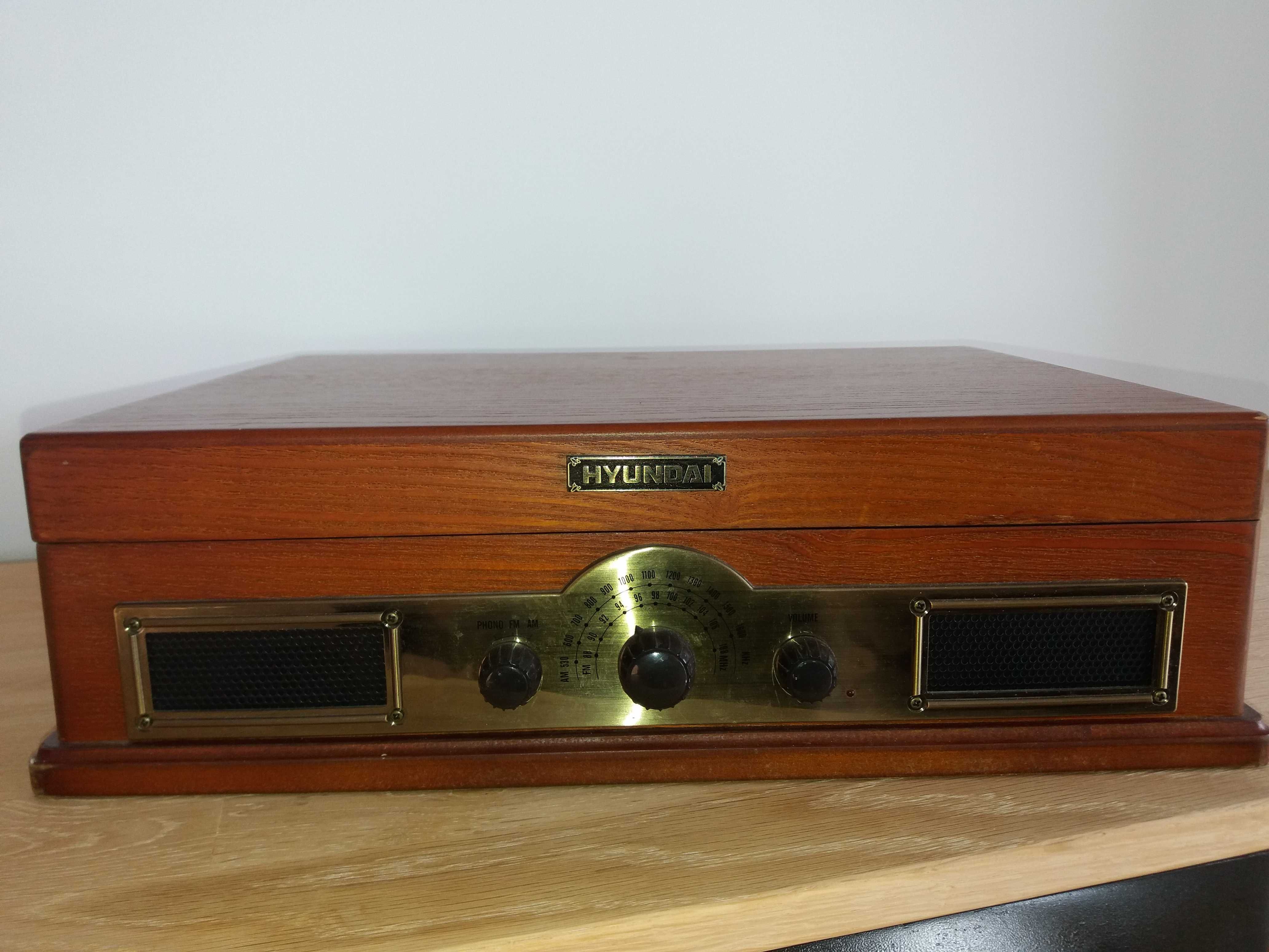 Radio z adapterem retro