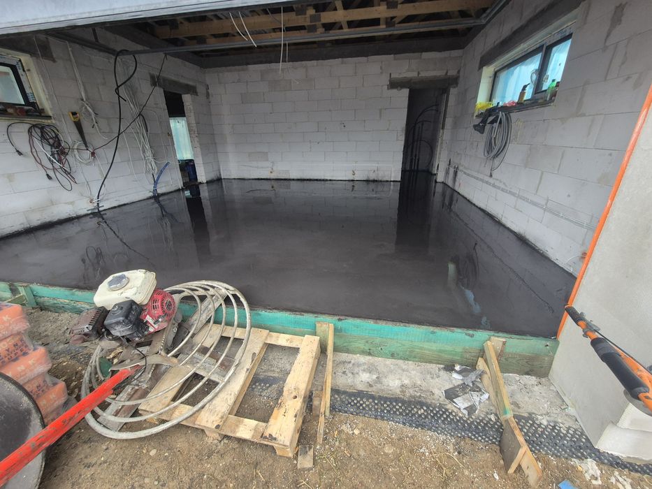 Posadzki przemysłowe mixokret  styrobeton fundamenty pod hale stalowe