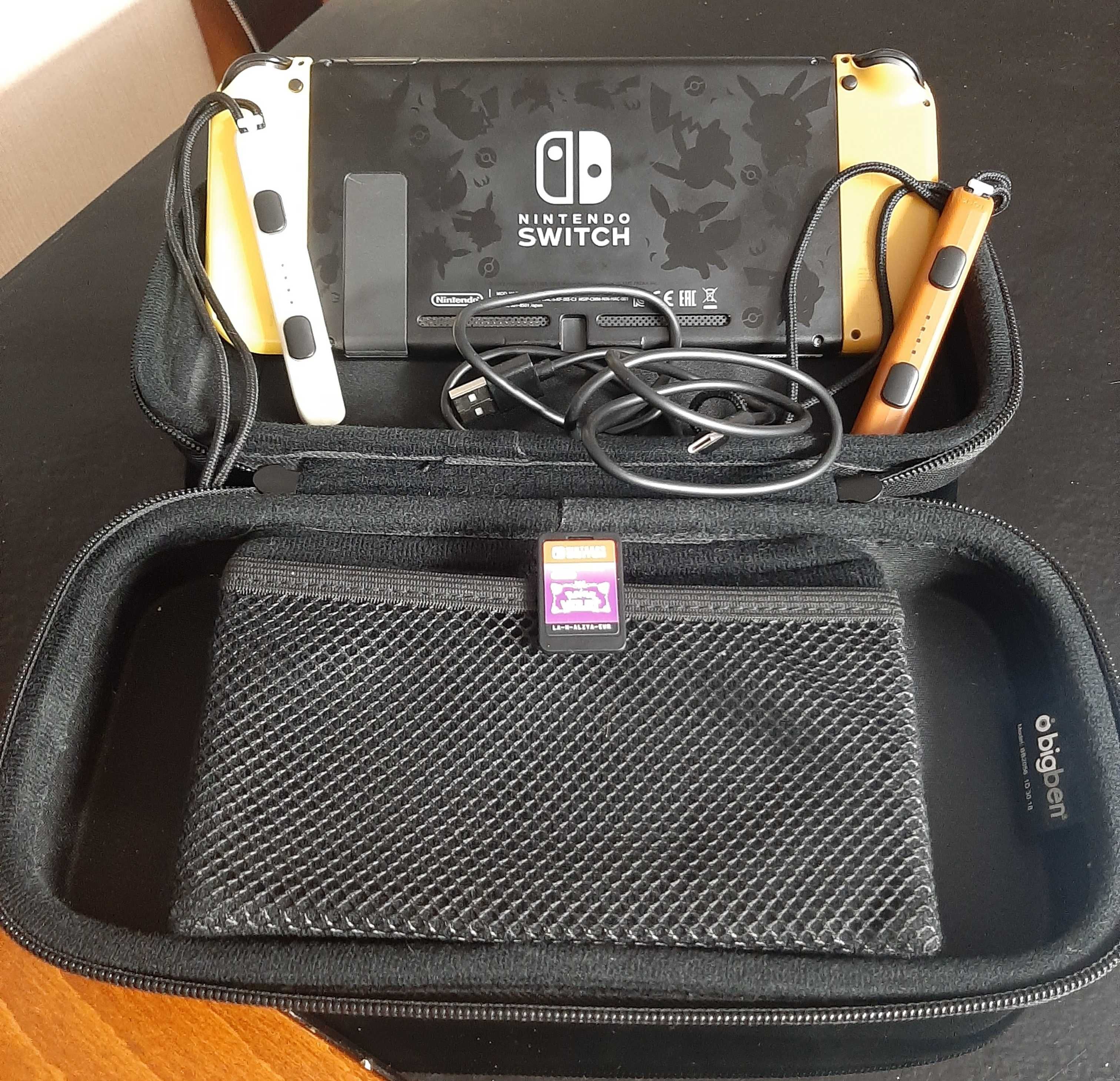 Nitendo Switch / Amarelo - Edição limitada Pikachu & Eevee