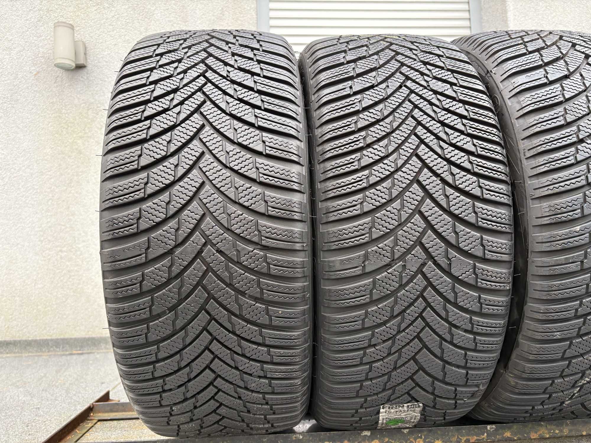 4szt zimowe 235/45R18 Firestone 7,2mm 2022r POLEASINGOWE! Z9421