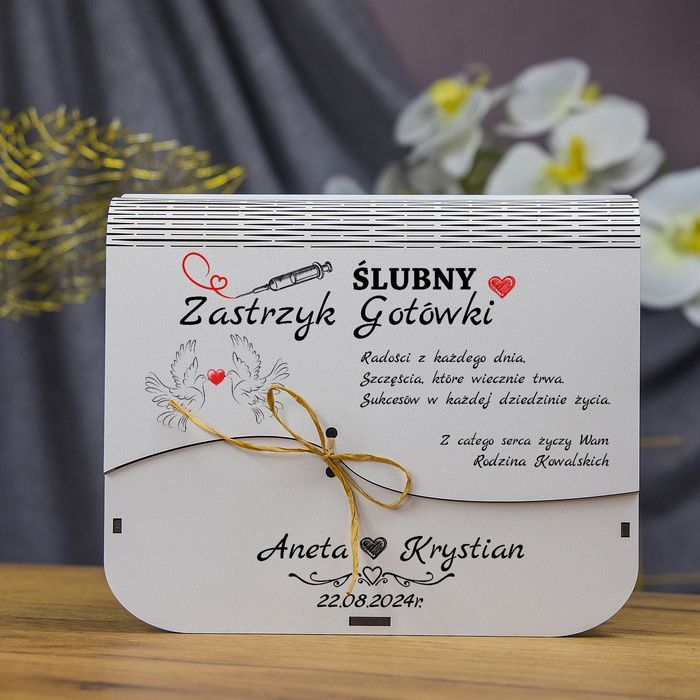 Pudełko na pieniądze zastrzyk gotówki prezent ślubny życzenia