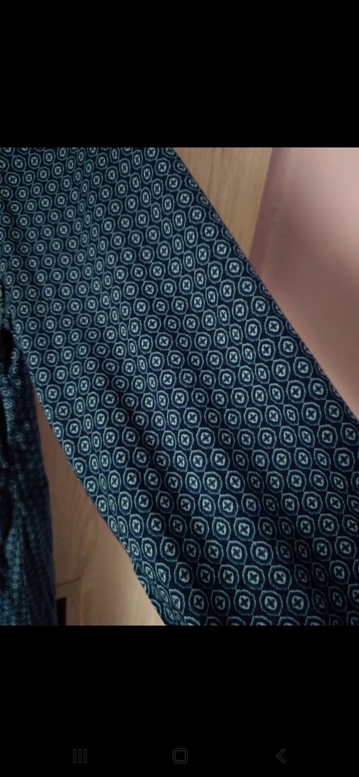 Niebieska wzorzysta sukienka koszulowa nowa bez metki wiskoza rozm M