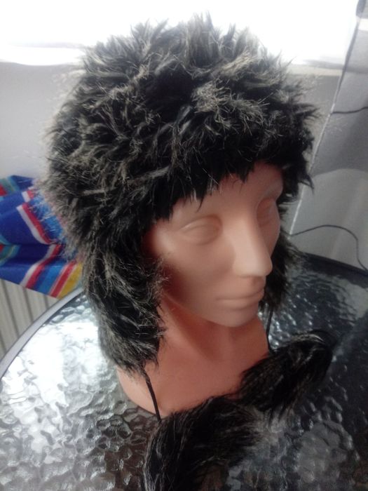Czapka uszatka futerko damska