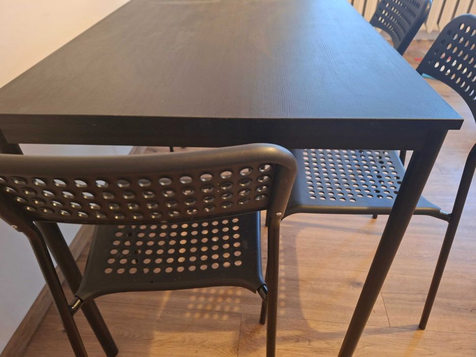 Stół i krzesła IKEA