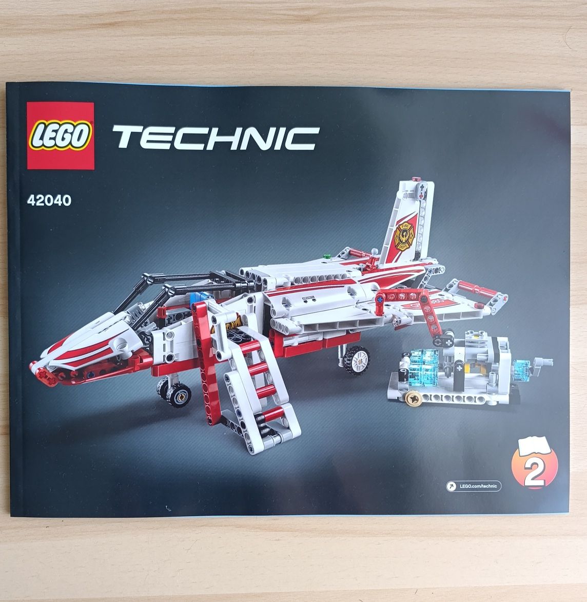 LEGO technic 42040 samolot strażacki