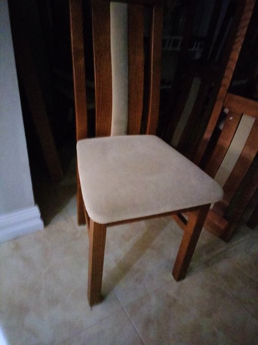 Krzesła  70 zł sztuka