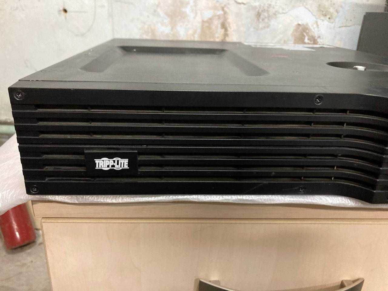 Безперебійник ДБЖ (ИБП) Tripp Lite SMX3000XLRT2U SmartPro 230V 3kVA
