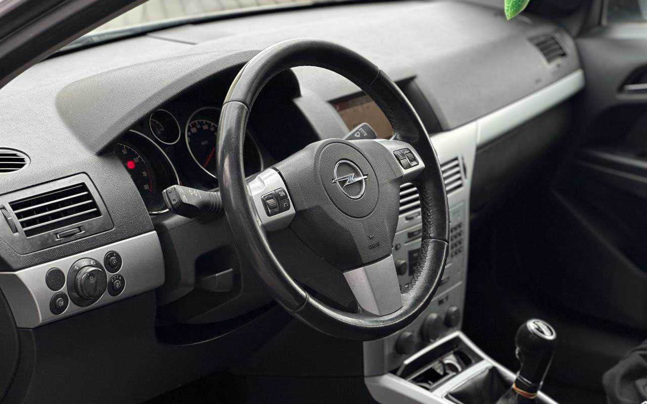 Opel Astra H 2009