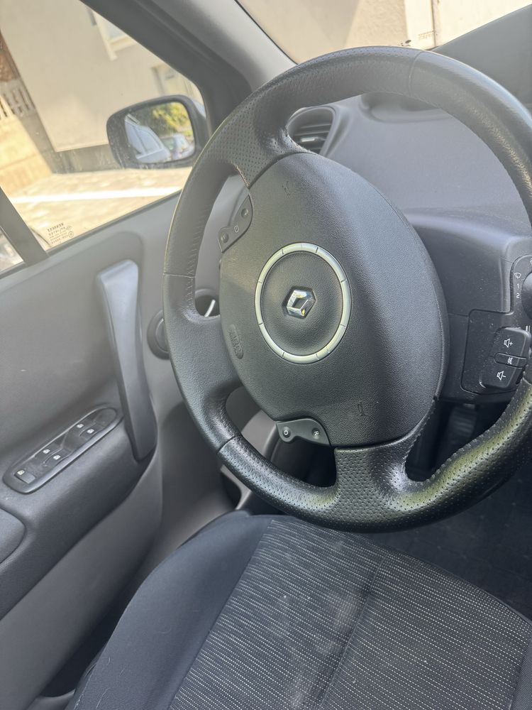 Renault scenik. 1.6 бензин