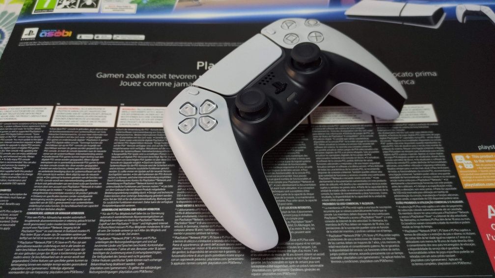 Comando PlayStation 5 Dualsense (PS5) Novo