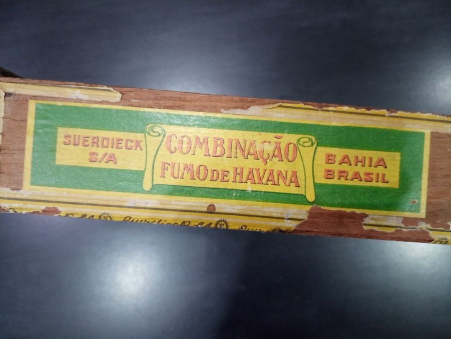 Caixa de charutos muito antiga