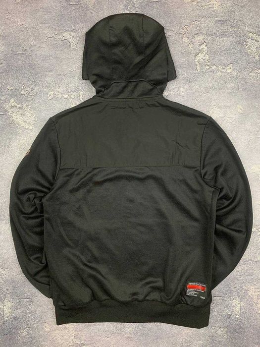 Зіп худі Sergio Tacchini Оригінал. Розмір M
