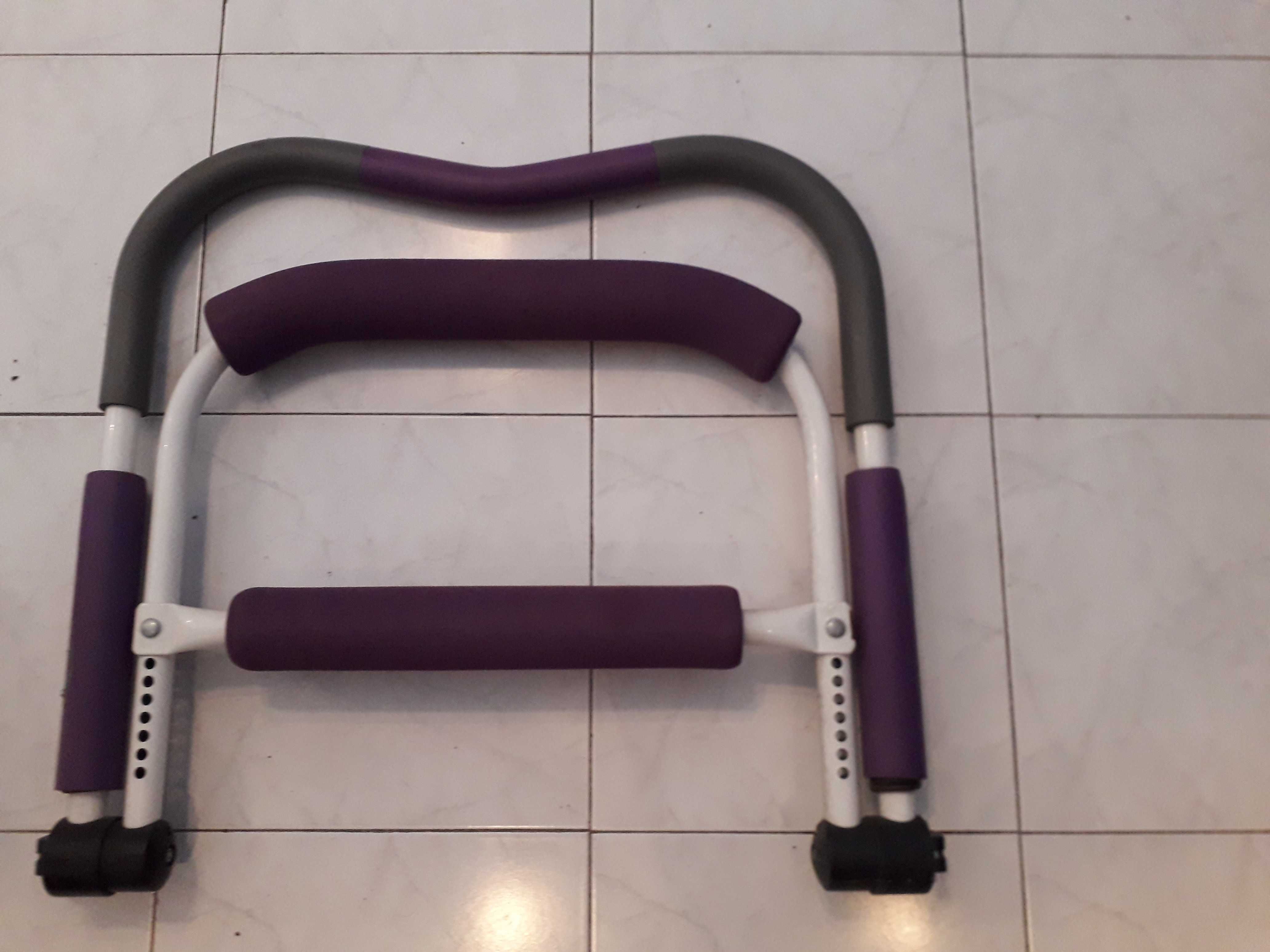 Aparelho de ginástica para abdominais. Modelo: Exerflex