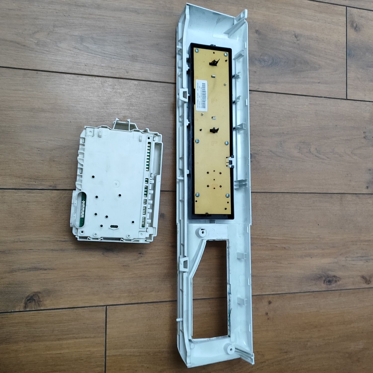 Programator i panel do pralki Whirlpool FWSF61253W