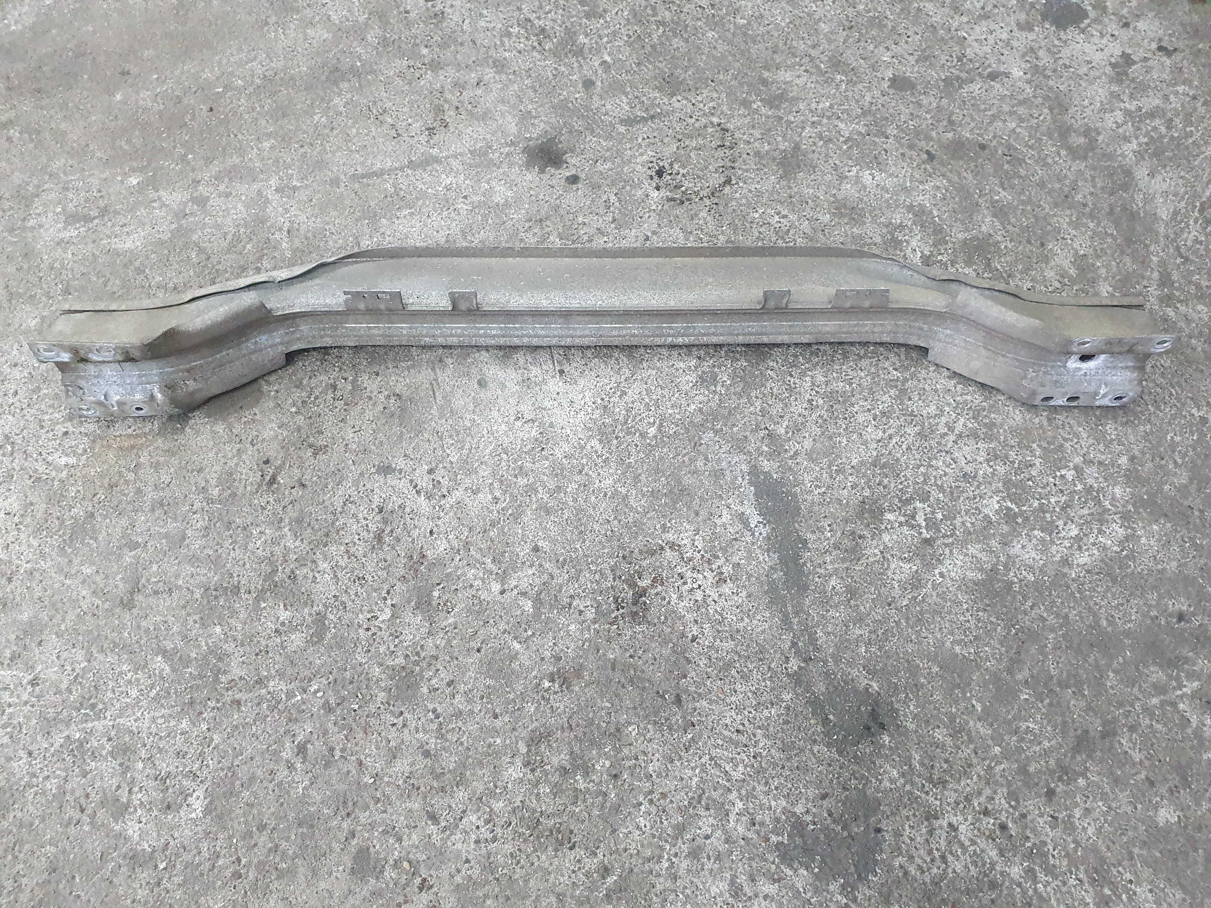 Belka pod zderzak tył tylny Opel Astra H 3 III gtc 3 drzwi