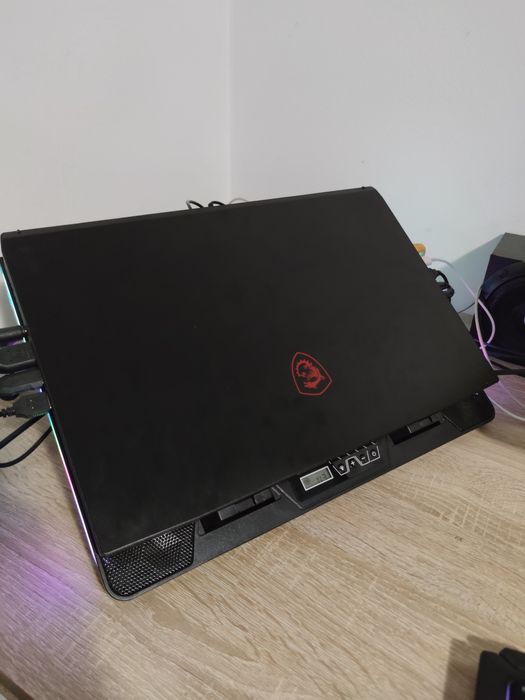 Zamienię laptop za komputer