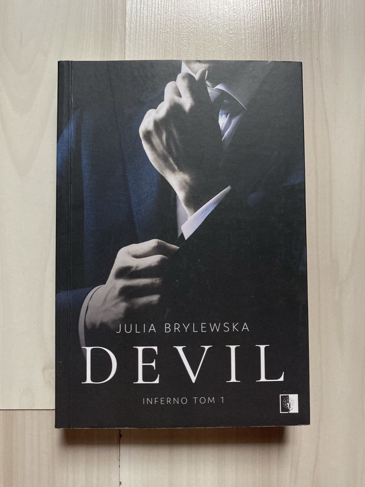 Devil- Inferno tom 1 Julia Brylewska