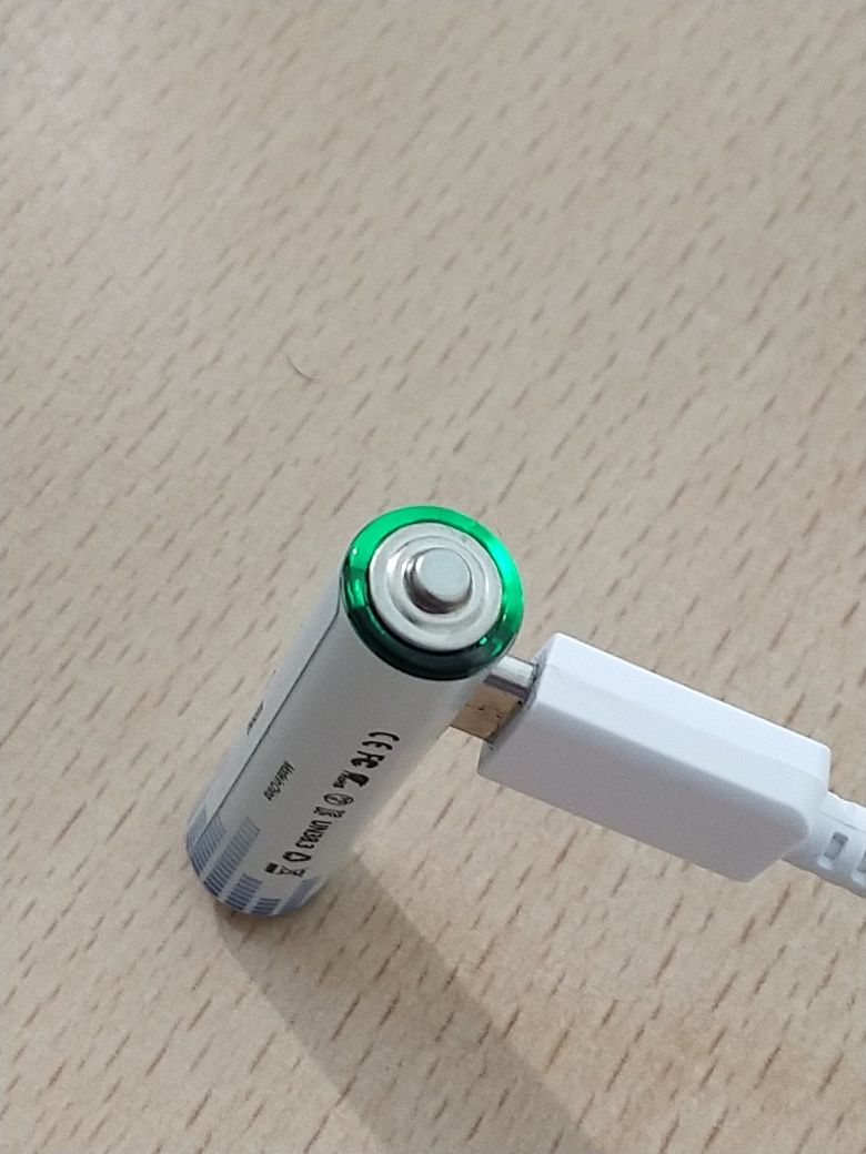 Аккумуляторы ААА Li-Ion 1,5V с USB. Type C зарядкой