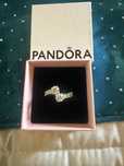 Anel pandora original com zirconias,tamanho 54