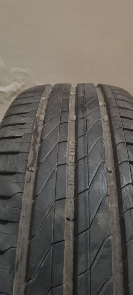 Pneus Continental UltraContact 185/60R15