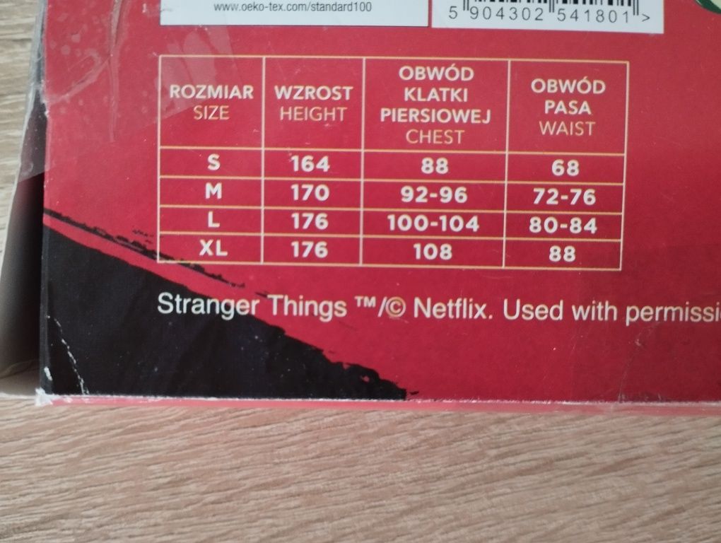 Koszulka t-shirt damska rozmiar XL czarna Stranger Things Netflix