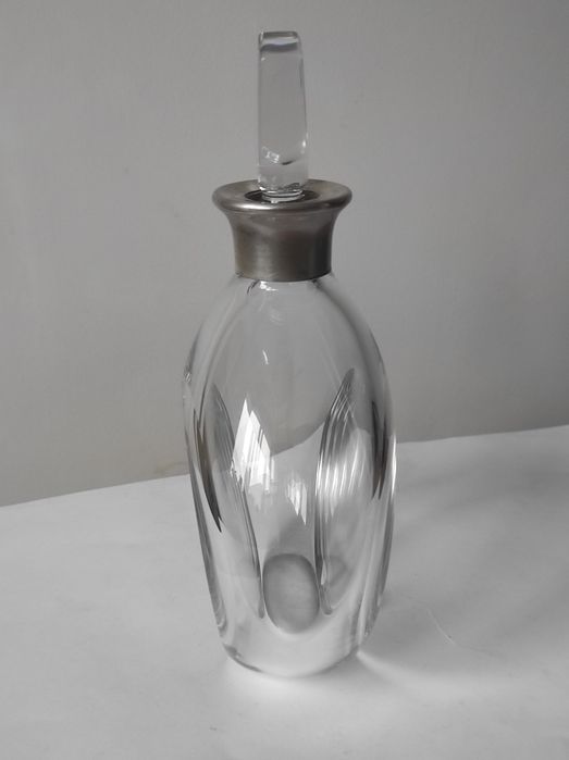 Karafka okuta srebrem