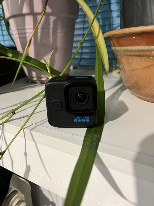 Gopro 11 mini. В ПОДАРОК Kingston 256gb и мини чехол