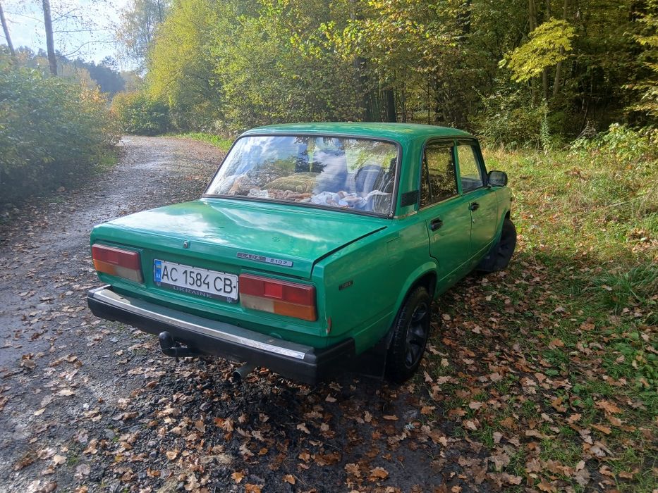 Продаж Ваз 2107.