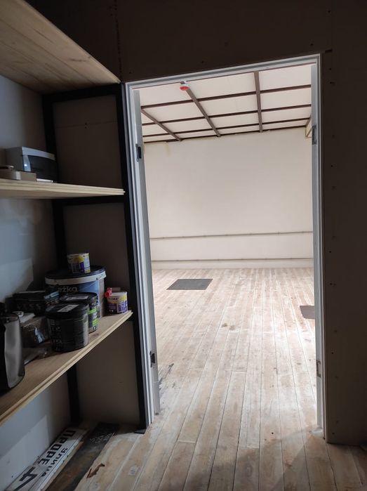 Продам комерційне приміщення, площа 71.7кв.м.