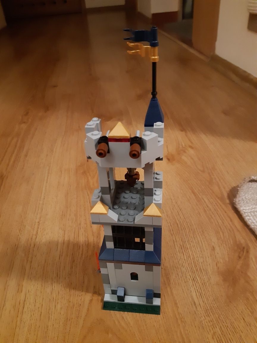 Lego Castle 7037 jedna wieża