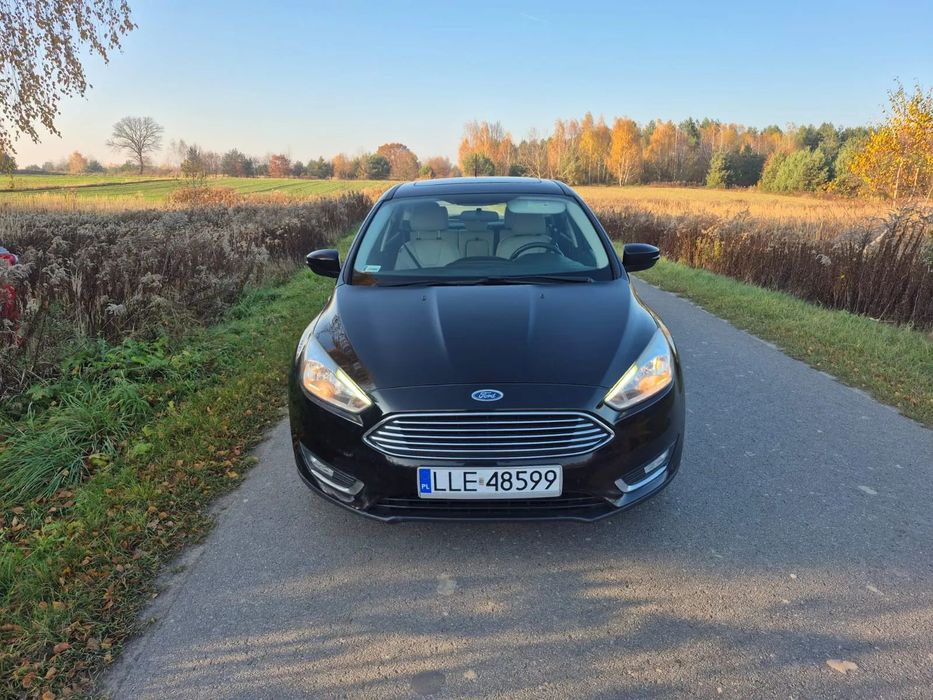 Ford Focus Focus 2.0 benzyna full opcja titanium